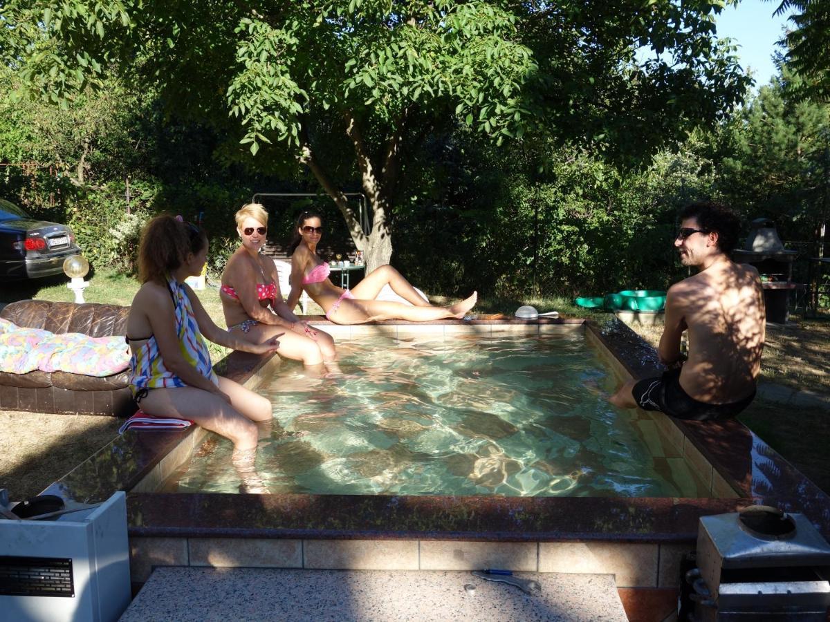 Pilis Hills View Deluxe House With Pool & Ac Near Bp Villa Pilisszentivan Bagian luar foto