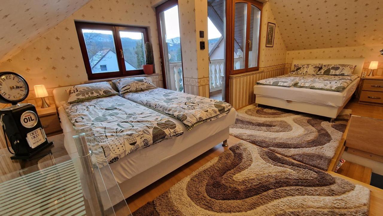 Pilis Hills View Deluxe House With Pool & Ac Near Bp Villa Pilisszentivan Bagian luar foto
